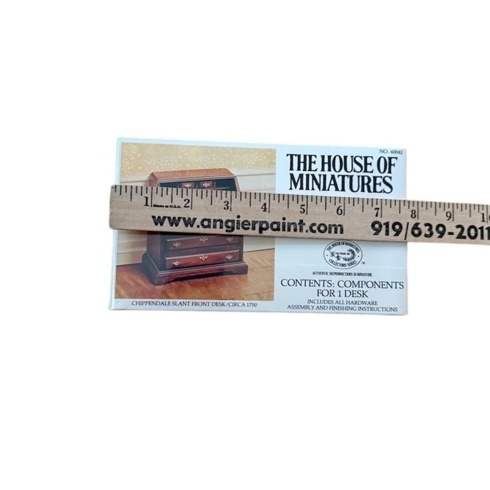House of Miniatures Chippendale Slant Front Desk 1:12 Dollhouse Kit